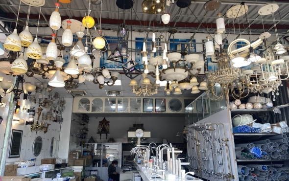 Thiết bị Vệ Sinh Nam Việt